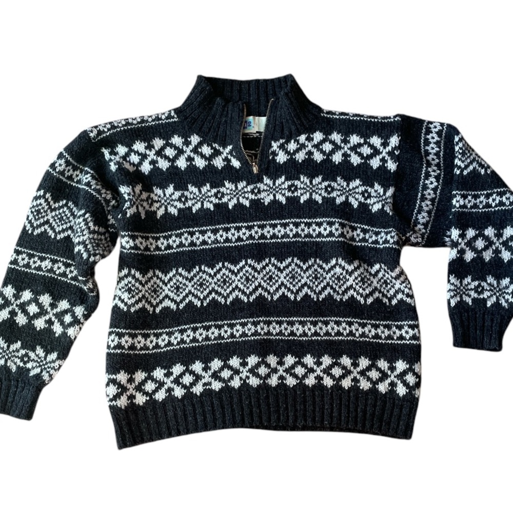 Vintage chuncky ski sweater 1980’s winter  snowflake design oversized medium
